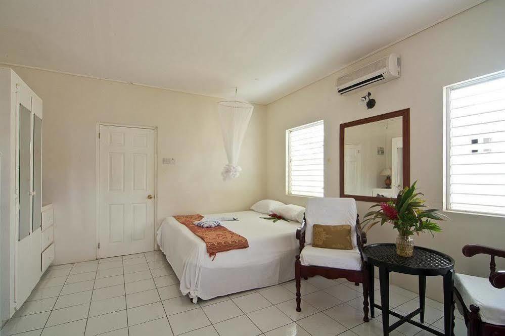 Keegans Beachside Hotell Bequia Island Exteriör bild